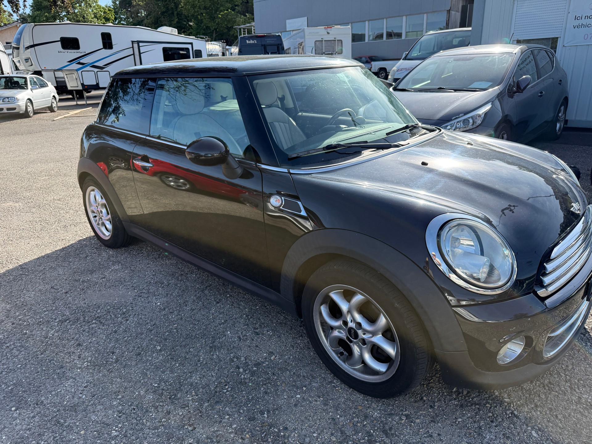 MINI Cooper-image-6