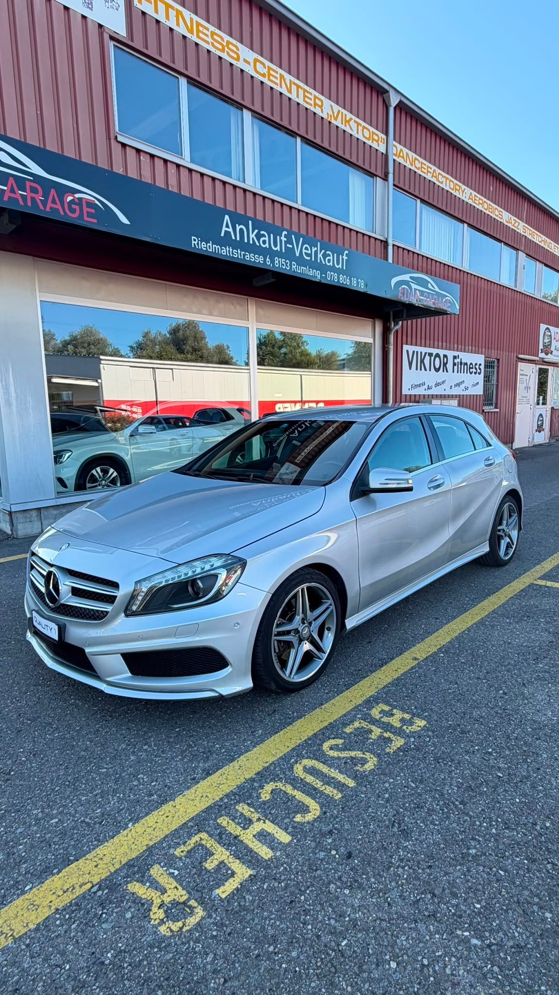 MERCEDES-BENZ A 250 AMG Line 4Matic 7G-DCT-image-1