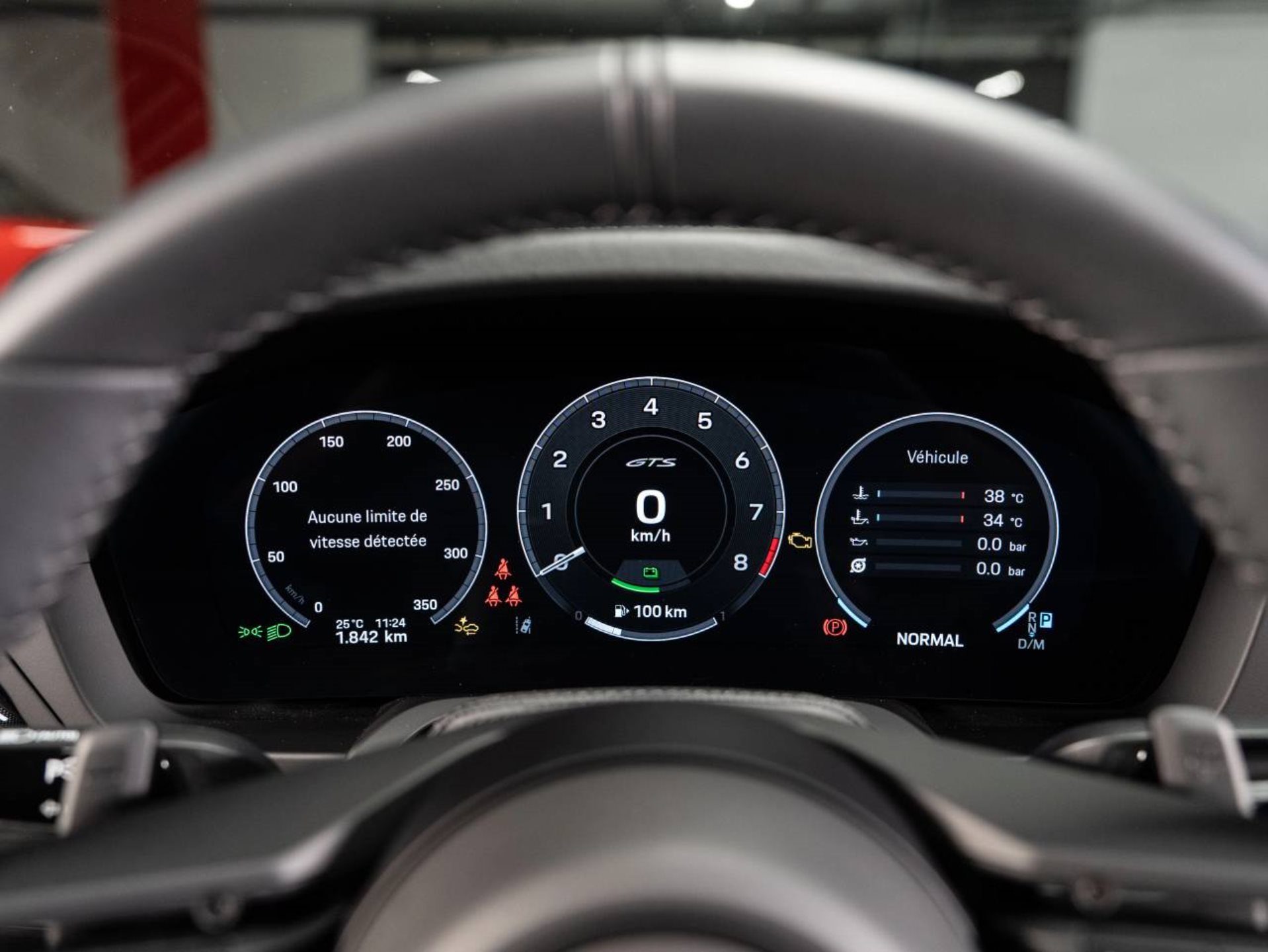 PORSCHE 911 Targa 4 GTS-image-10