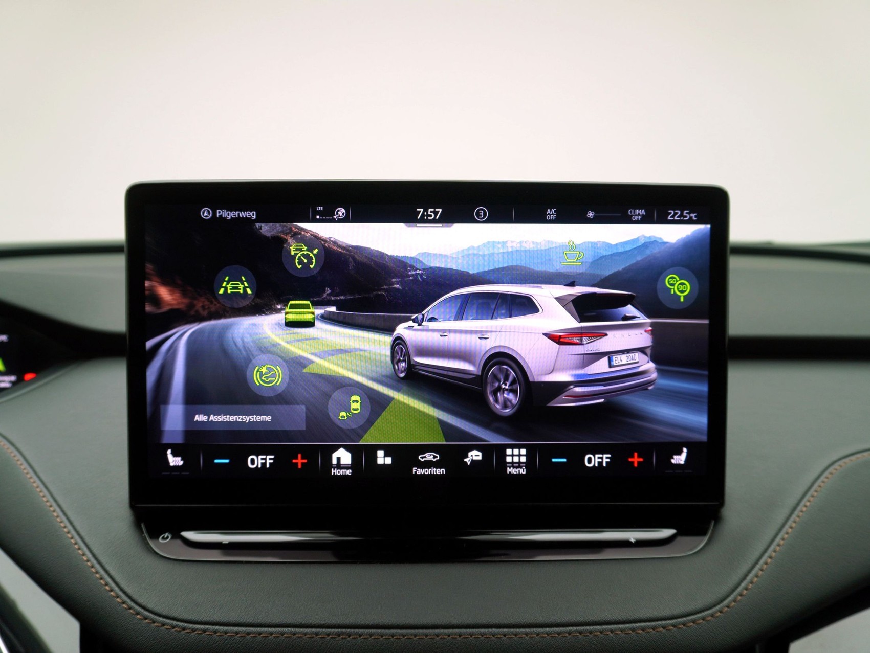 SKODA Enyaq iV 80 Suite-image-20