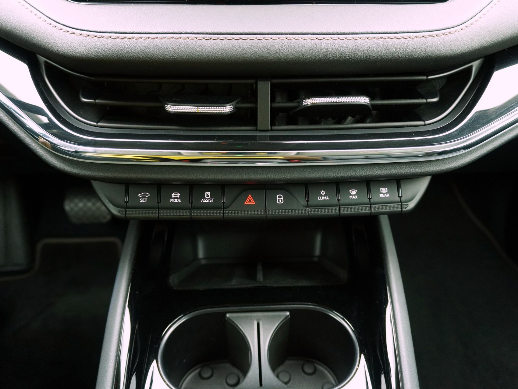 SKODA Enyaq iV 80 Suite-image-15