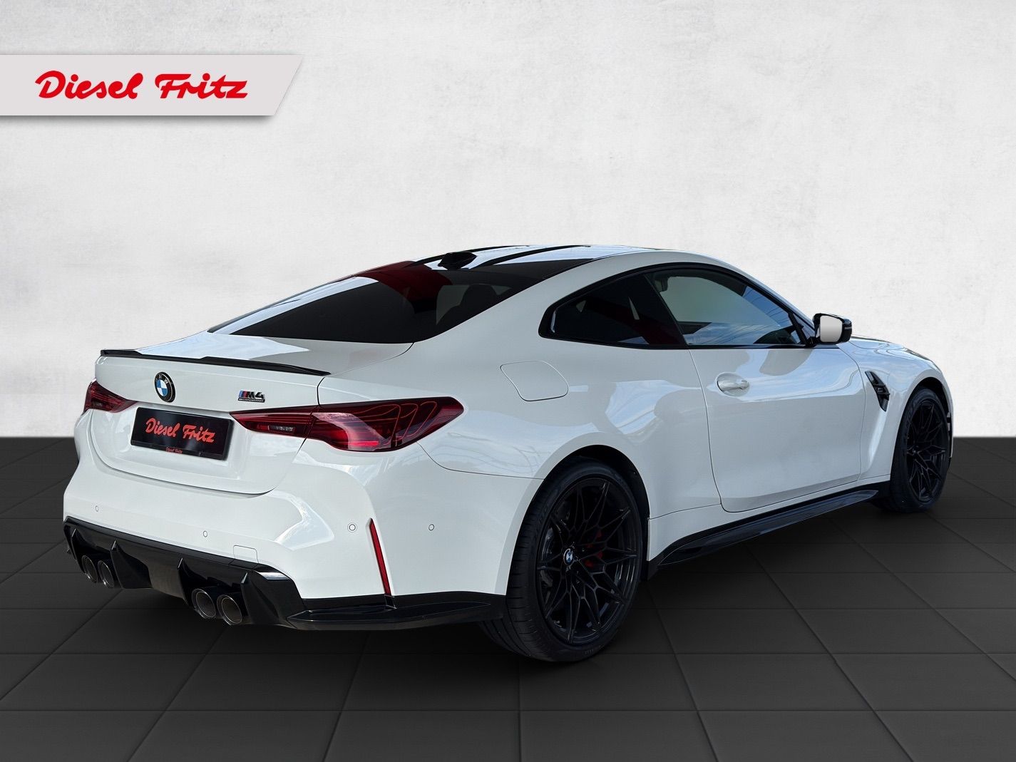 BMW M4 Coupé Competition M xDrive-image-4