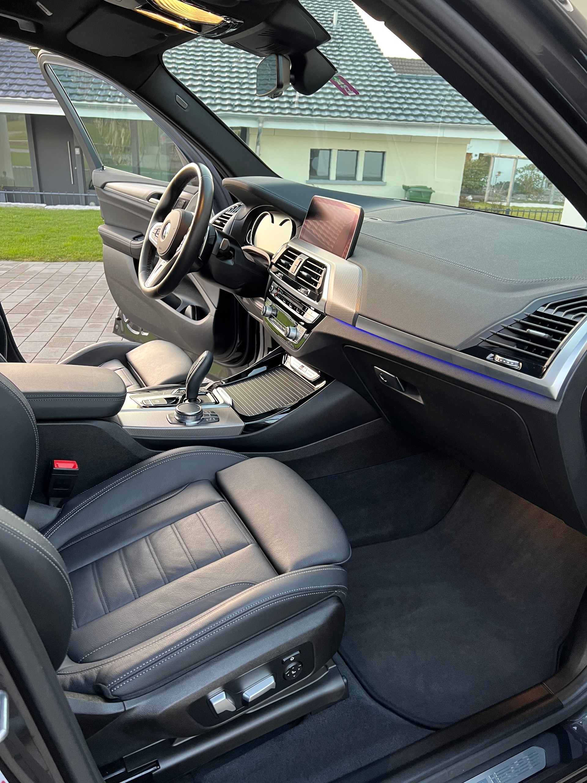 BMW M40i-image-7