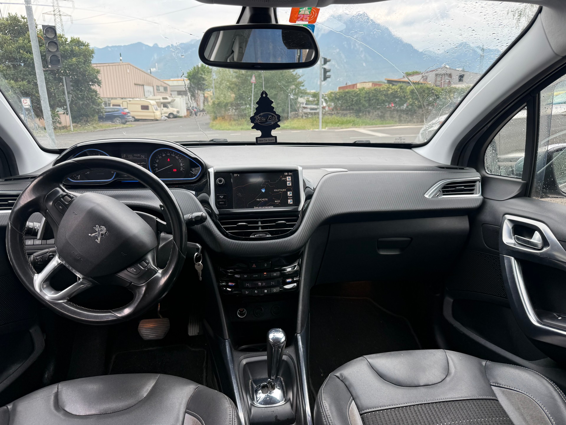 PEUGEOT 2008 1.6 e-HDi Active EGS6-image-5