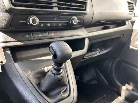 TOYOTA Proace 2.2D Panel L Activ-image-10