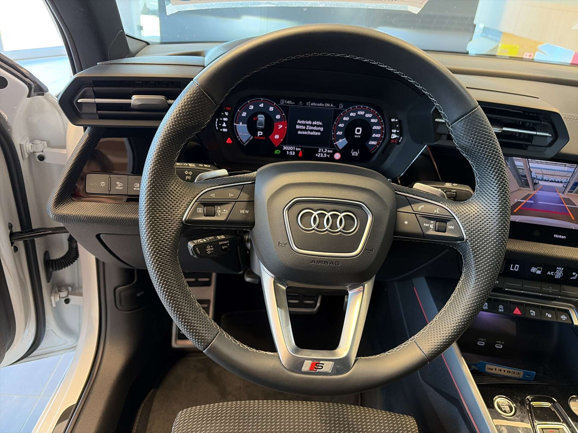 AUDI A3 Limousine 35 TFSi S-Line S-Tronic Automat-image-15