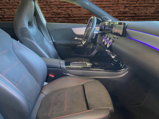 MERCEDES-BENZ A 250 e 8G-DCT-image-11