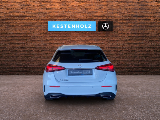 MERCEDES-BENZ A 250 e 8G-DCT-image-5