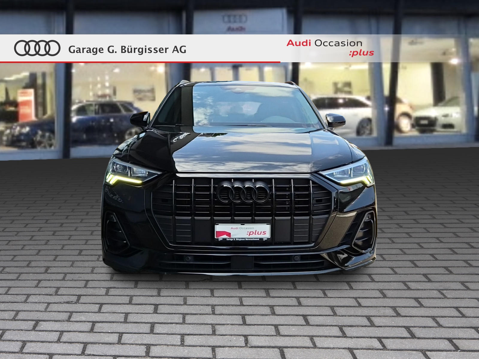 AUDI audi Q3 35 TFSI S line Attraction S-tronic Mythosschwarz Metallic-image-1