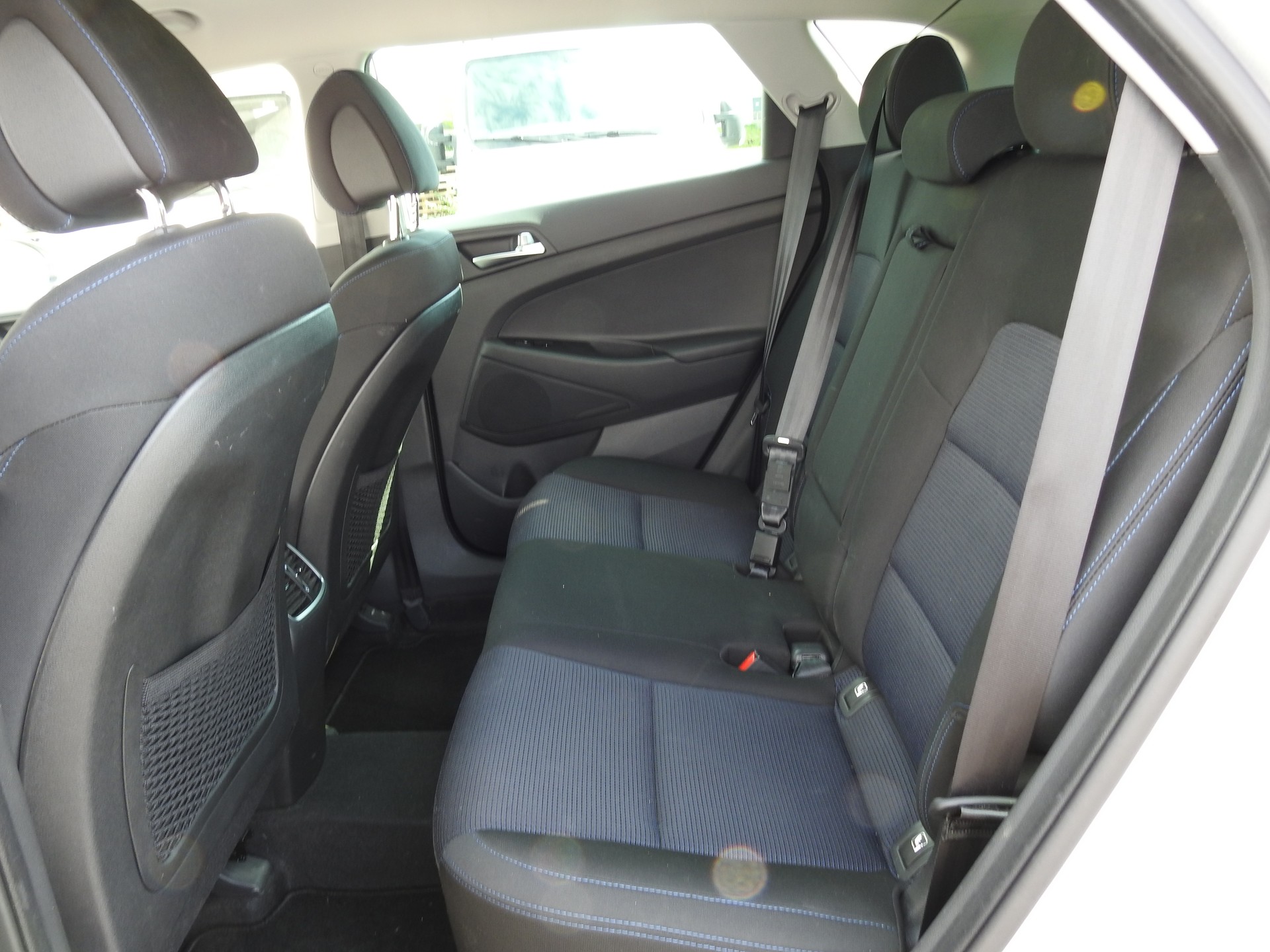 HYUNDAI Tucson 2.0 CRDI Plena 4WD Automatic-image-13
