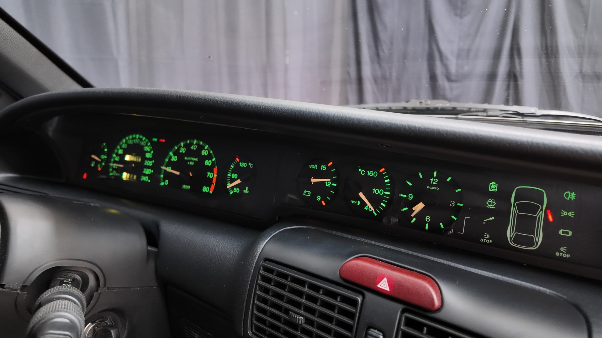 LANCIA Delta HPE 2.0 16V HF TURBO-image-10