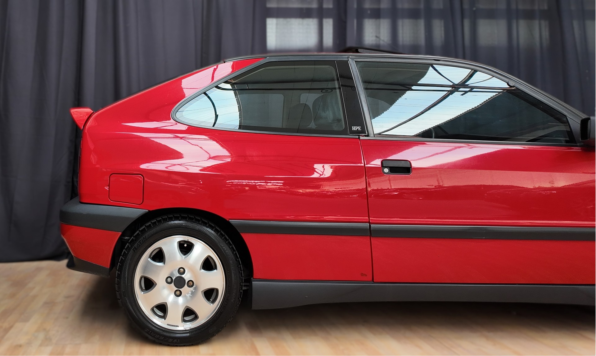 LANCIA Delta HPE 2.0 16V HF TURBO-image-4