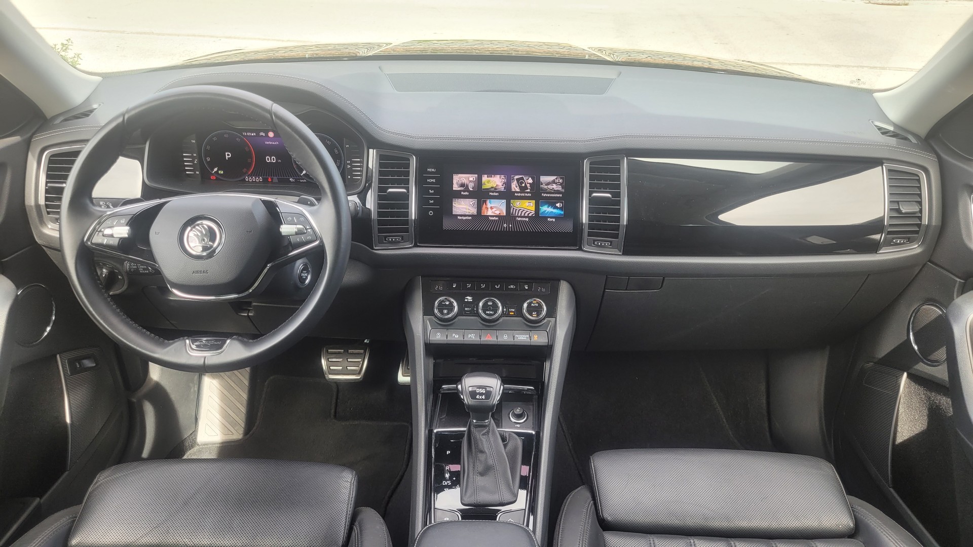 SKODA Kodiaq 2.0 TDI L+K, 200 PS, DSG, 7 Sitze, AHK, inkl. Winterräder-image-4