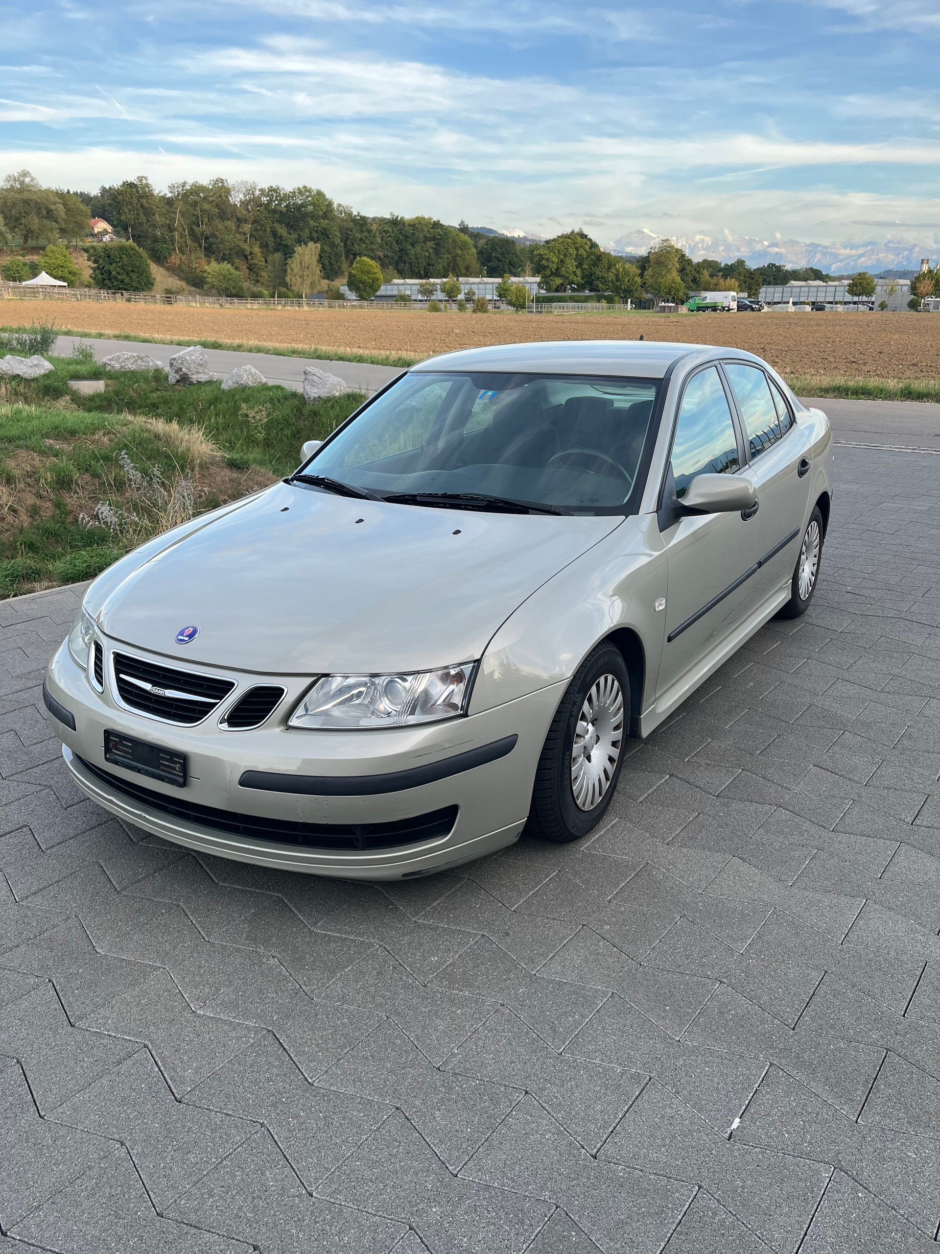 SAAB 1.9 TiD 150 Vector-image-0