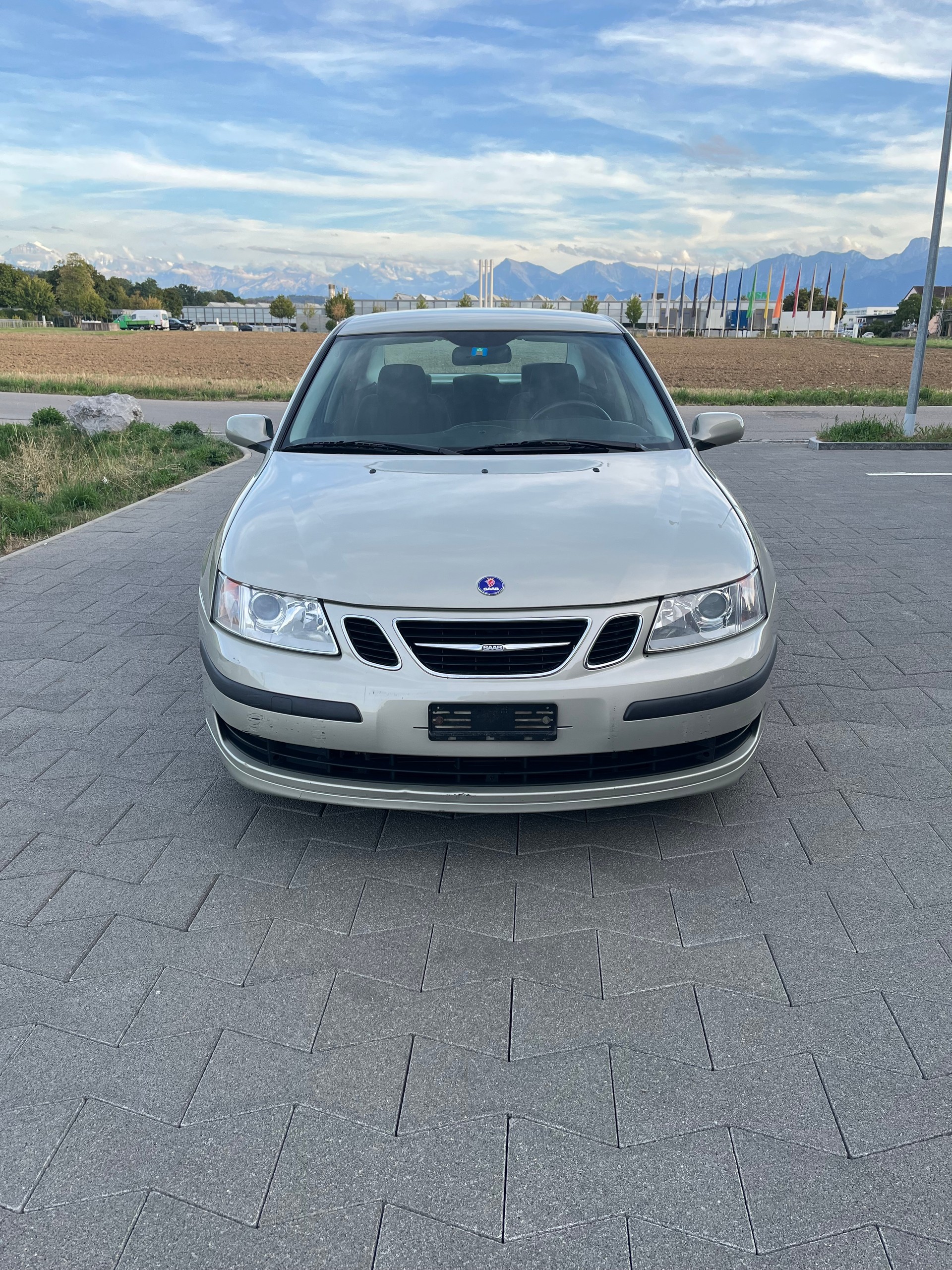 SAAB 1.9 TiD 150 Vector-image-1