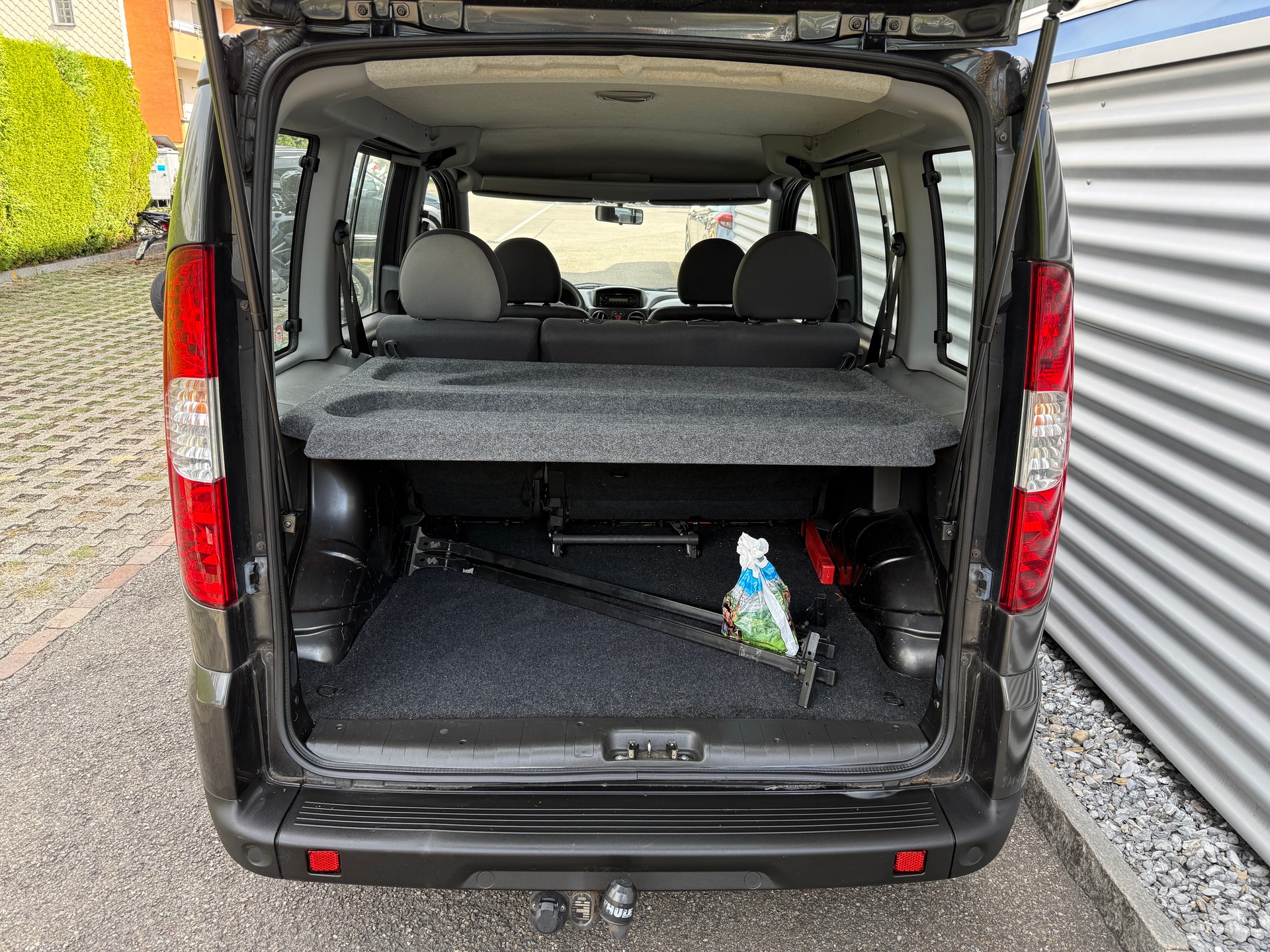 FIAT Doblò 1.9 JTD Dynamic-image-6