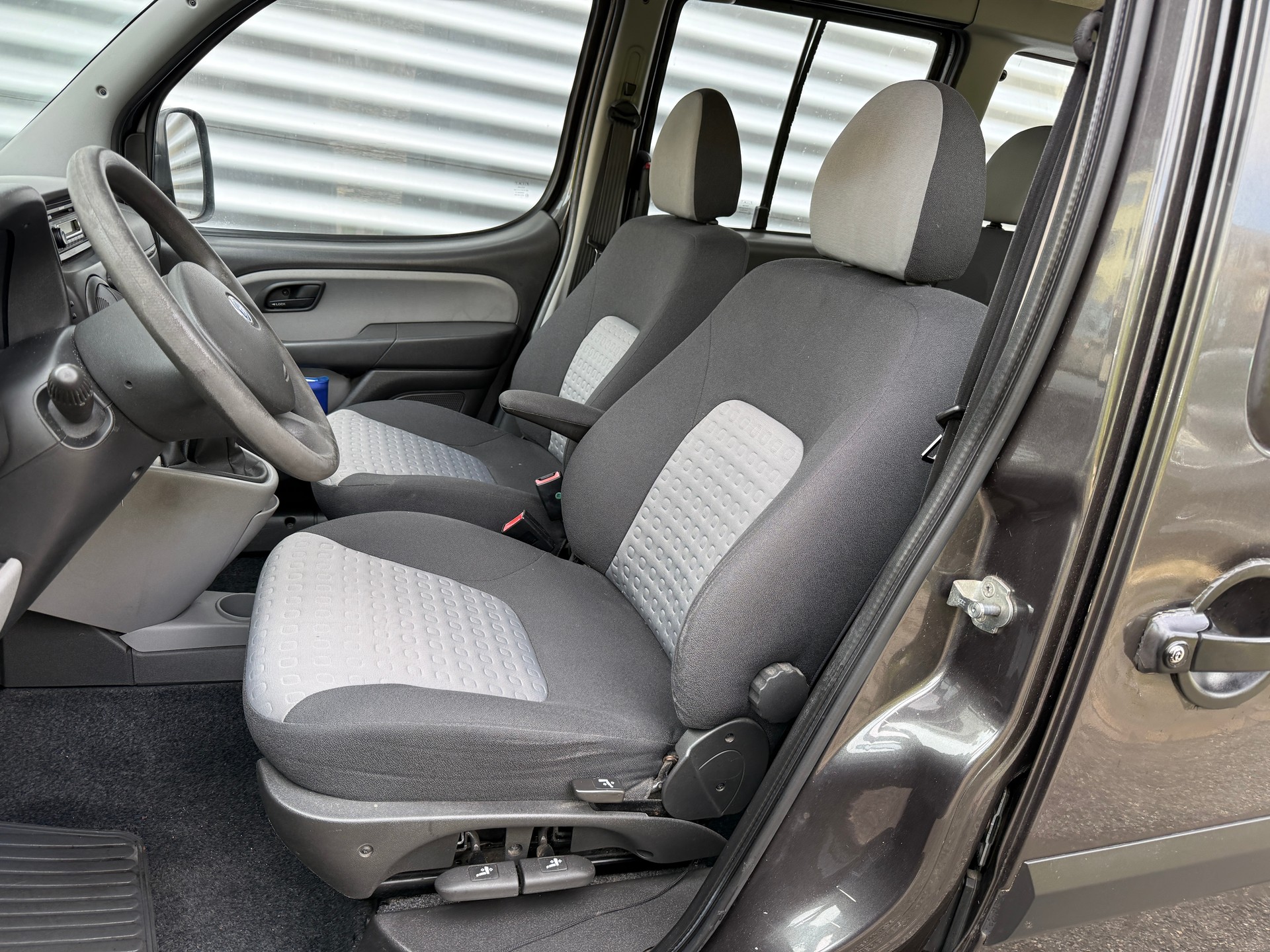 FIAT Doblò 1.9 JTD Dynamic-image-3