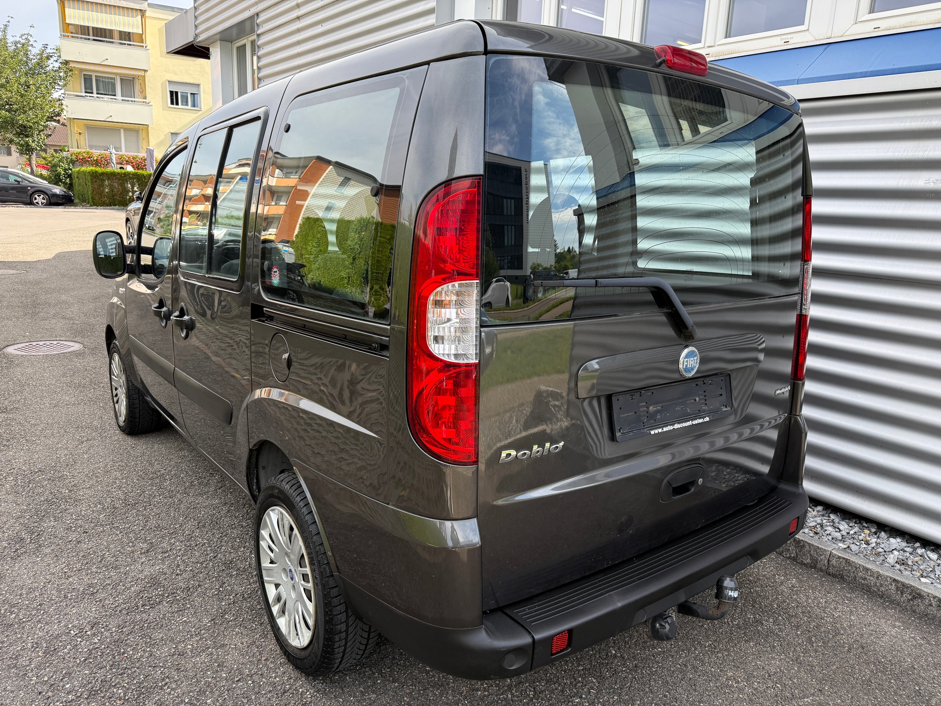 FIAT Doblò 1.9 JTD Dynamic-image-1