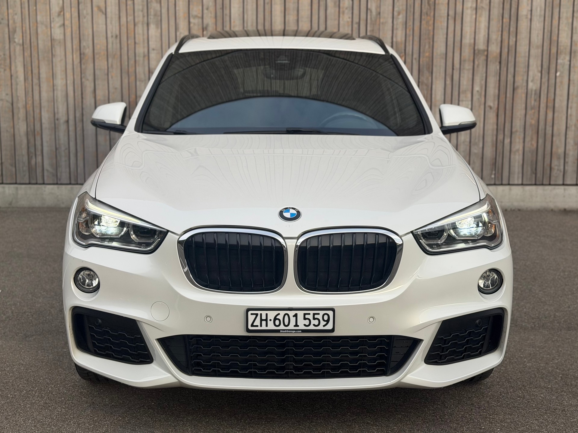 BMW X1 xDrive 20d M Sport Steptronic-image-1