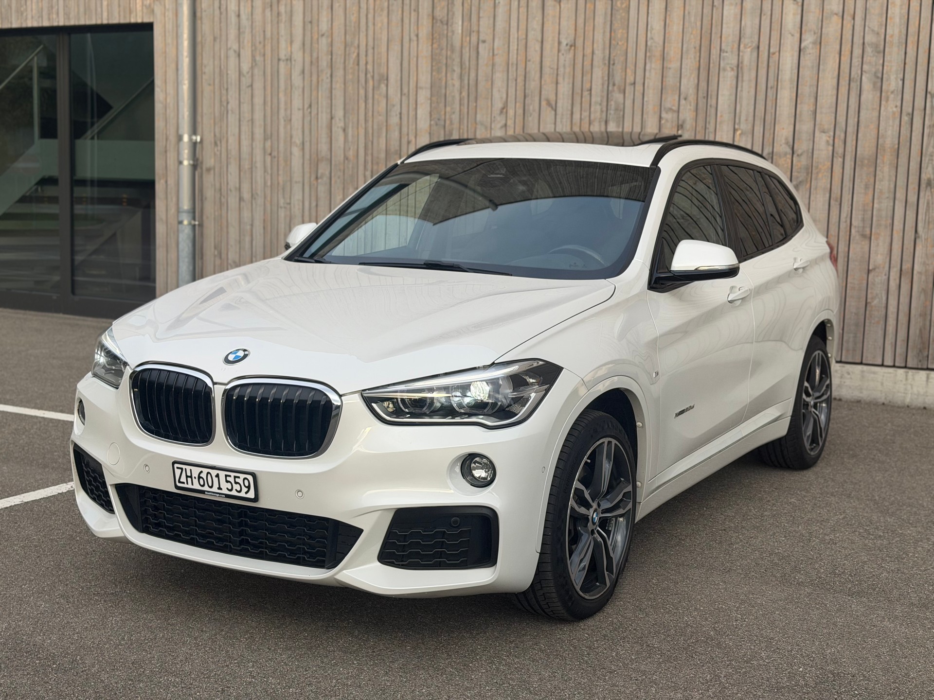 BMW X1 xDrive 20d M Sport Steptronic-image-2