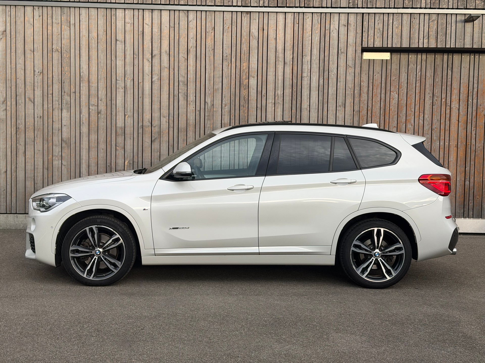 BMW X1 xDrive 20d M Sport Steptronic-image-9
