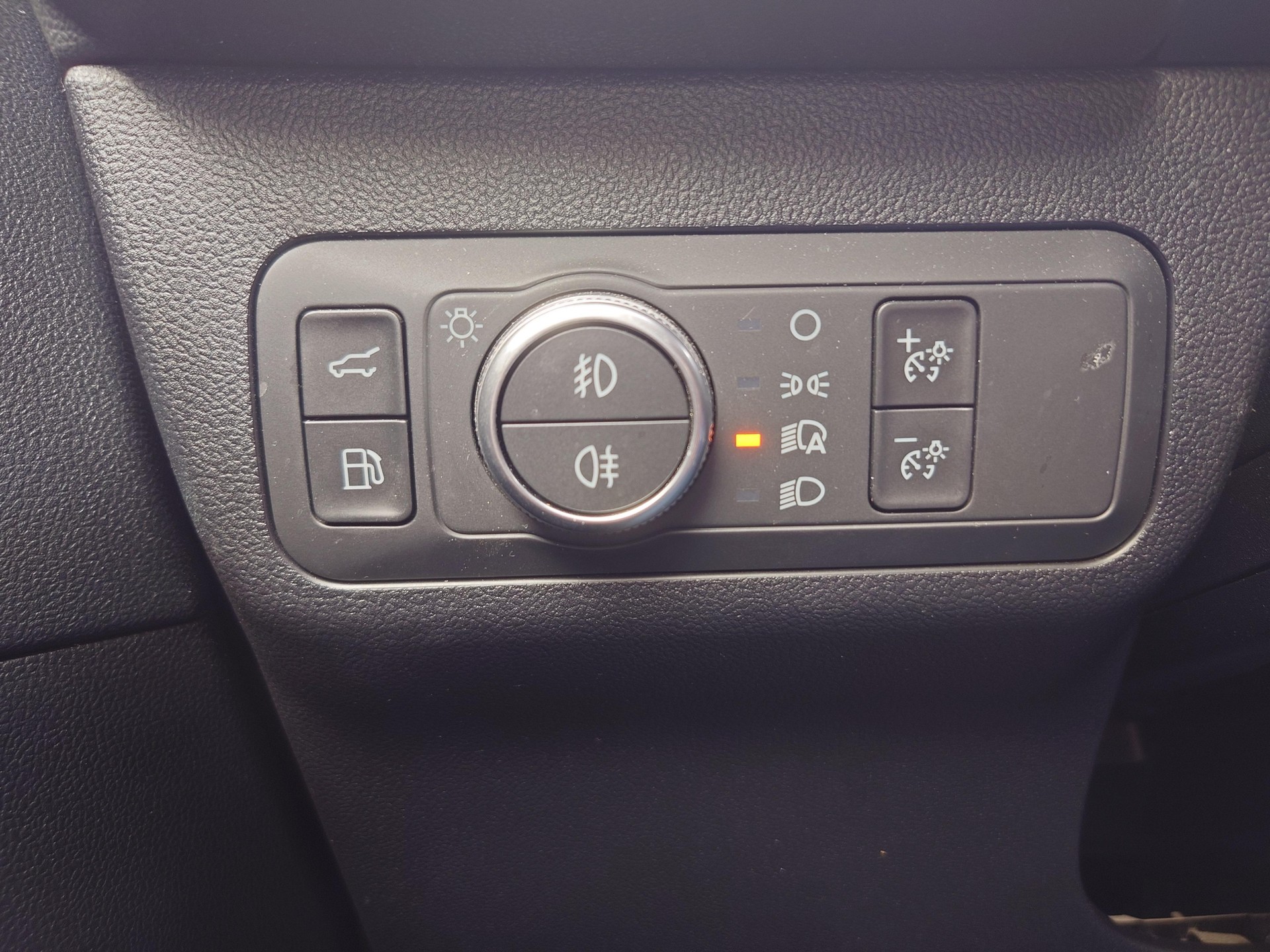 FORD Kuga 2.5 Plug-in Hybrid ST-Line X-image-9