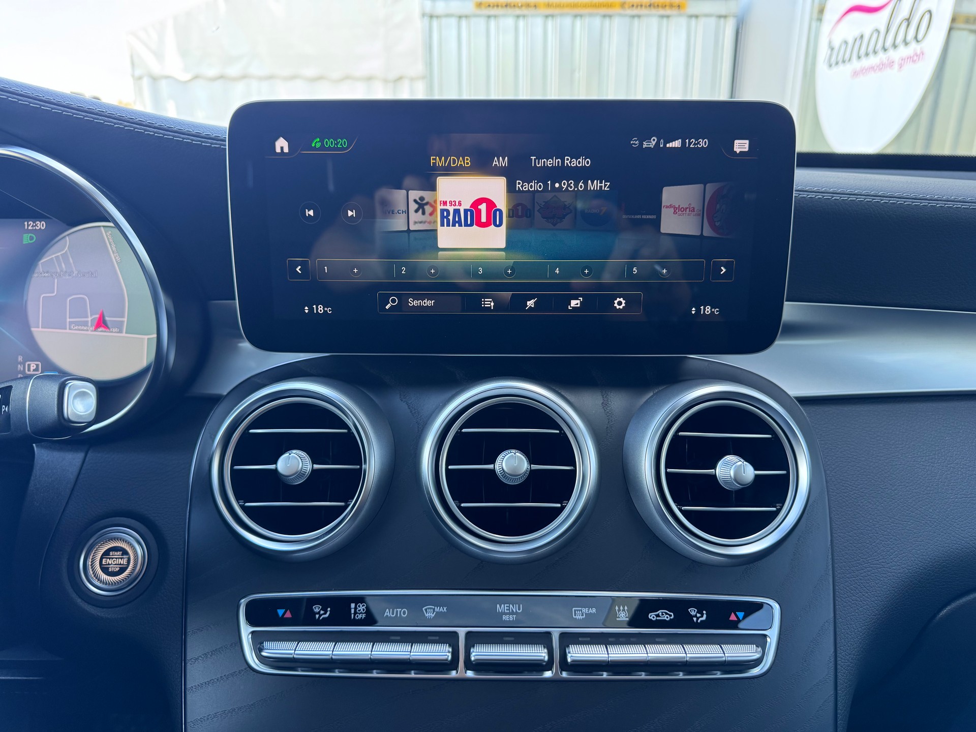 MERCEDES-BENZ GLC Coupé 400 d AMG-SPORTPAKET4x4 9G-Tronic+PANORAMA+ACC+LUFTFEDERUNG+STANDHEIZUNG+AHK 2'500KG+TRITTBRETTER+20"ALU+Winterräder+-image-24