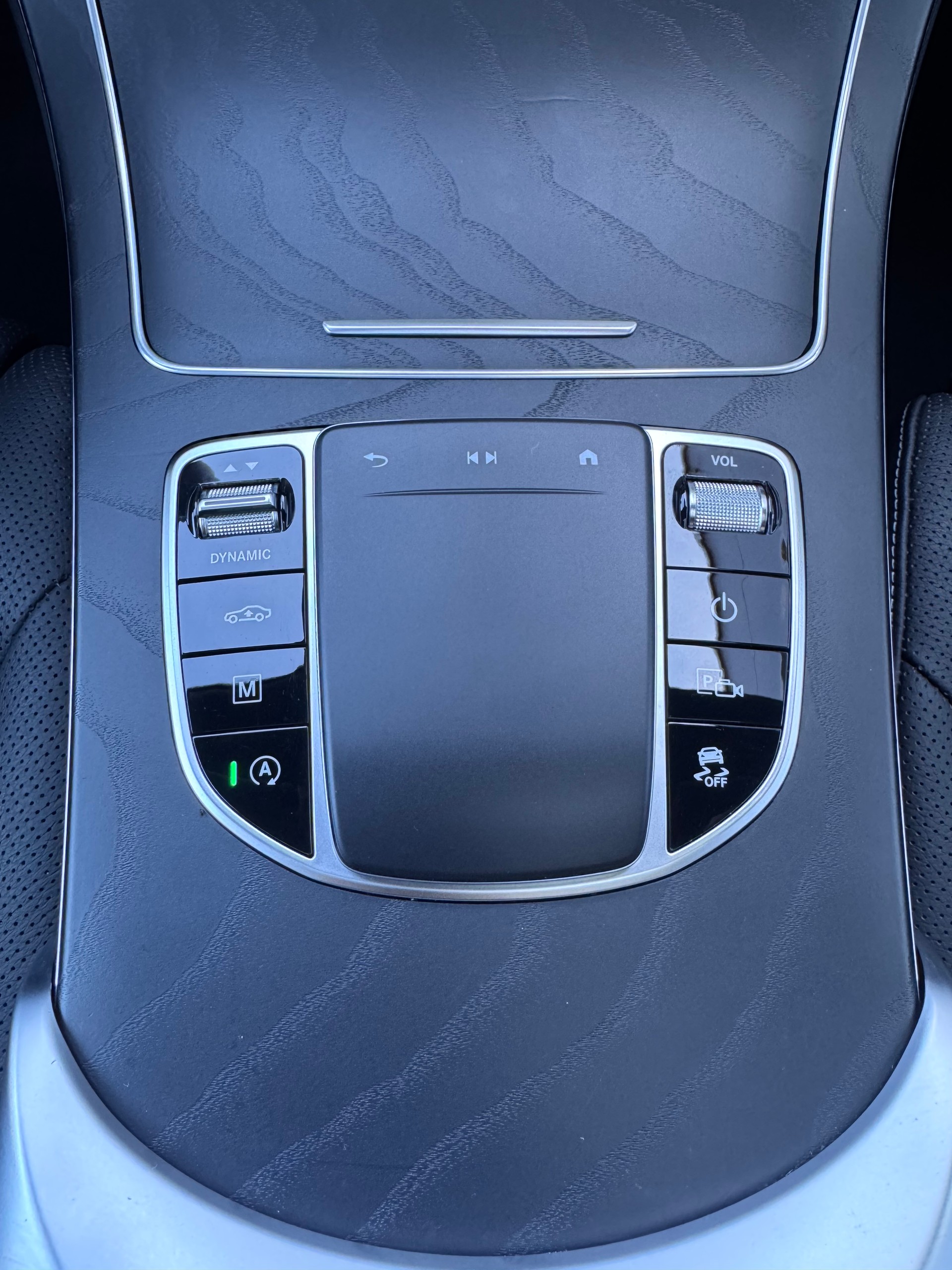 MERCEDES-BENZ GLC Coupé 400 d AMG-SPORTPAKET4x4 9G-Tronic+PANORAMA+ACC+LUFTFEDERUNG+STANDHEIZUNG+AHK 2'500KG+TRITTBRETTER+20"ALU+Winterräder+-image-21
