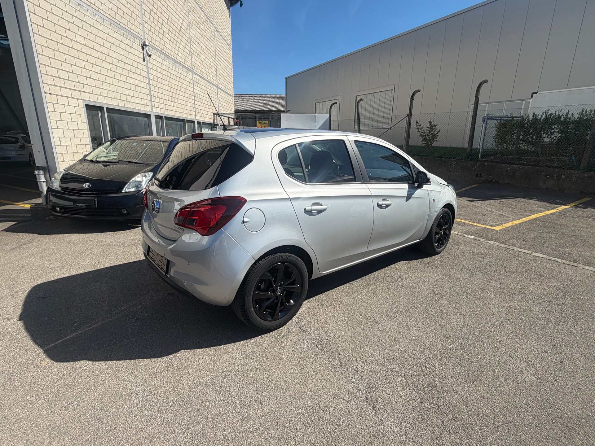 OPEL Corsa 1.0 T EcoFLEX Color Edition-image-4