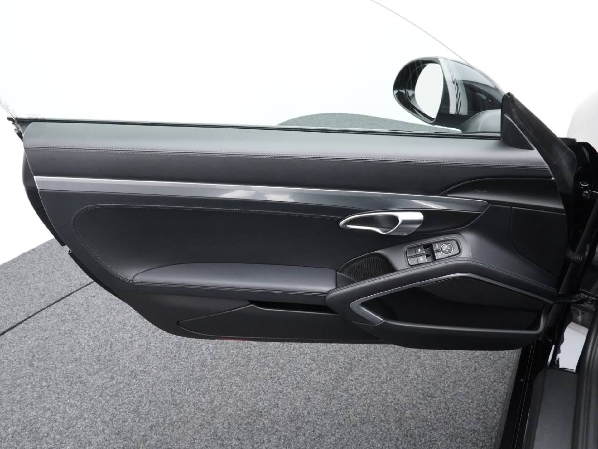 PORSCHE Cayman GTS-image-20