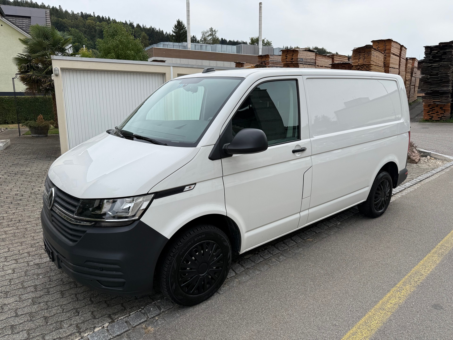 VW T6.1 2.0 TDI-image-0