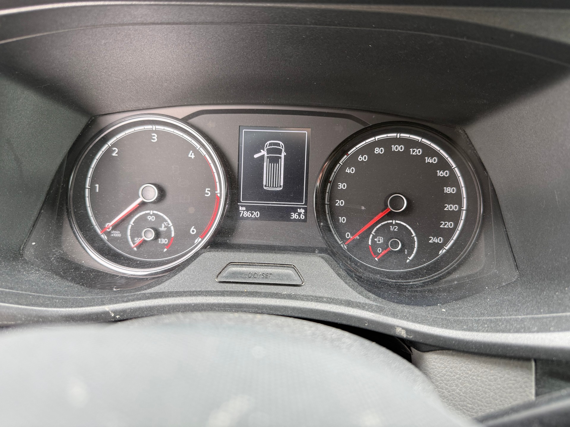 VW T6.1 2.0 TDI-image-5