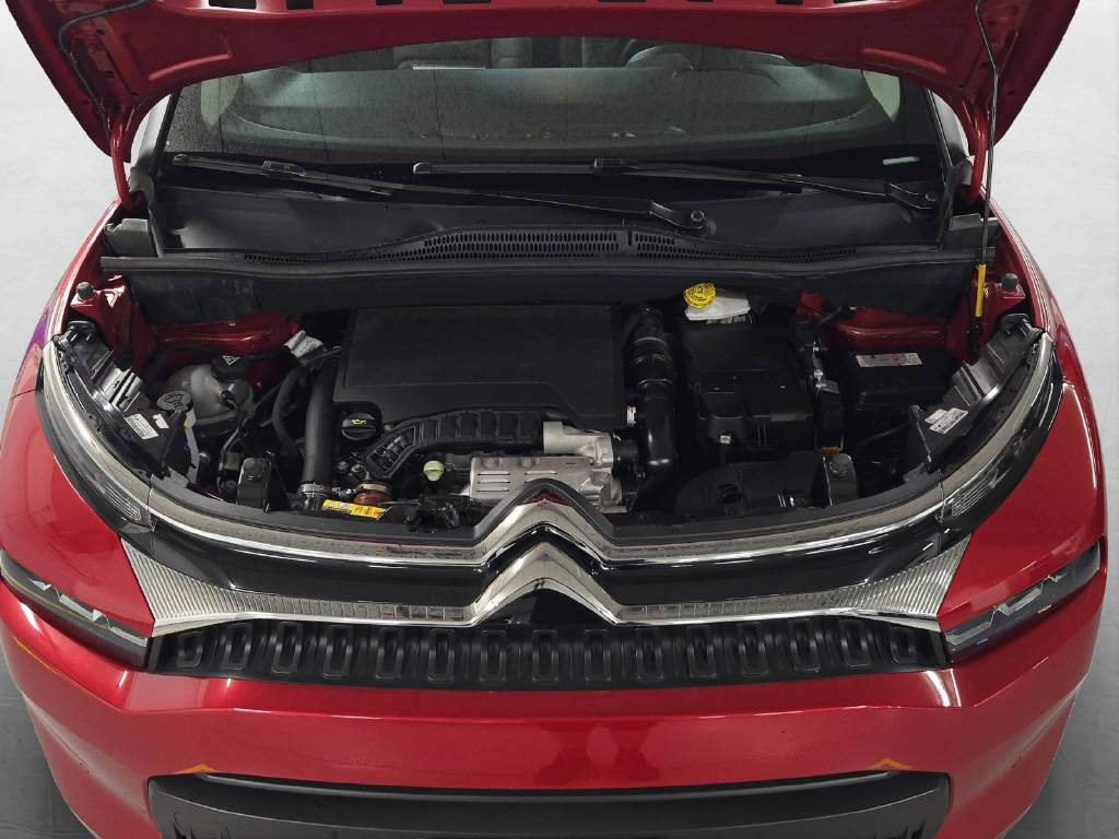 CITROEN C3 Aircross 1.2 PureTech 130 Shine-image-8