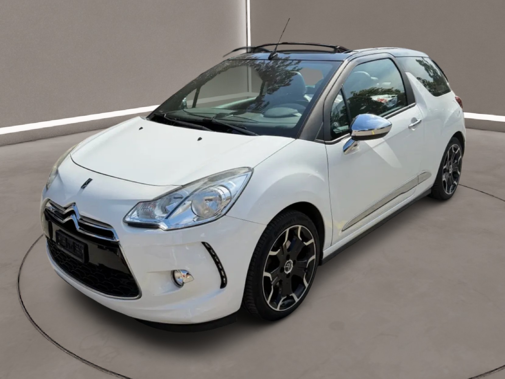 DS AUTOMOBILES DS3 Cabrio 1.6 THP Sport Chic Frisch ab MFK&Service-image-0