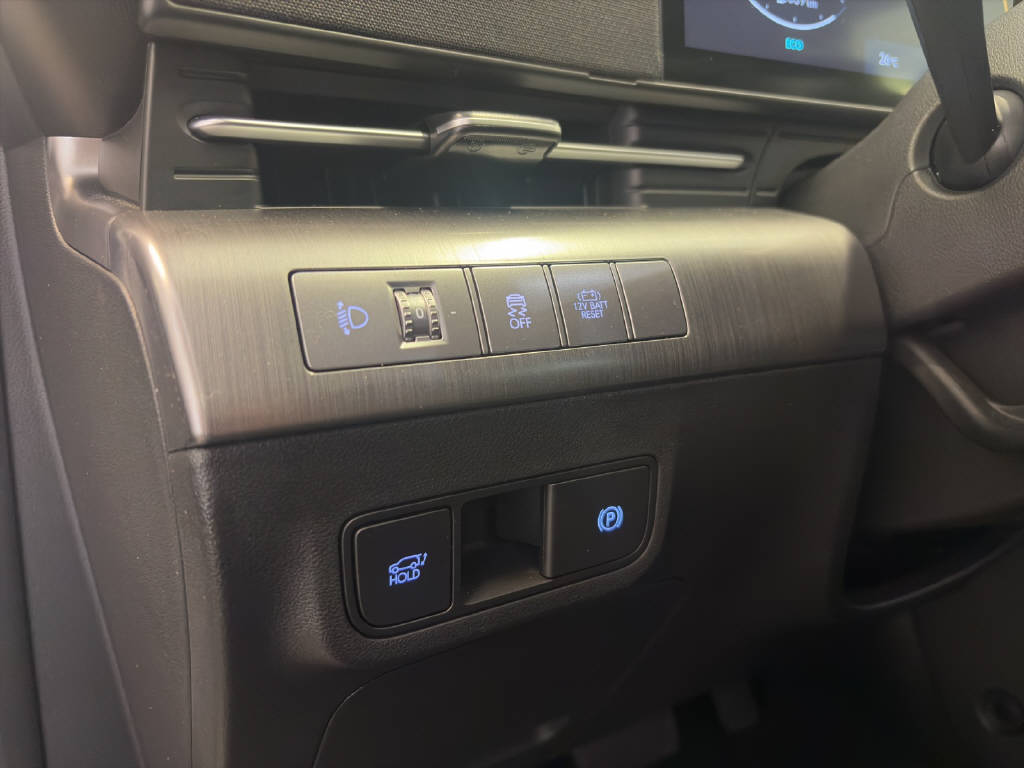HYUNDAI Kona 1.6 GDi Hybrid Vertex-image-9