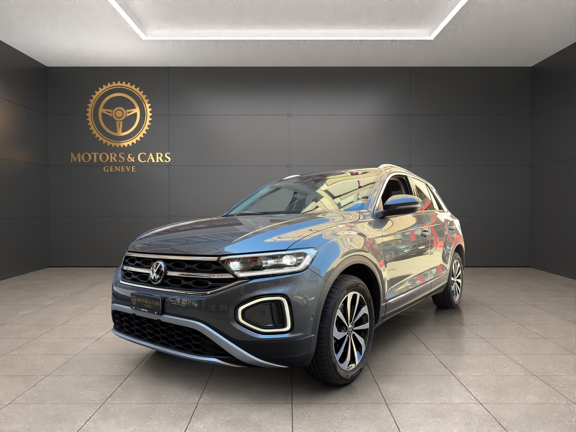 VW T-Roc 2.0 TSI Style DSG 4Motion-image-0