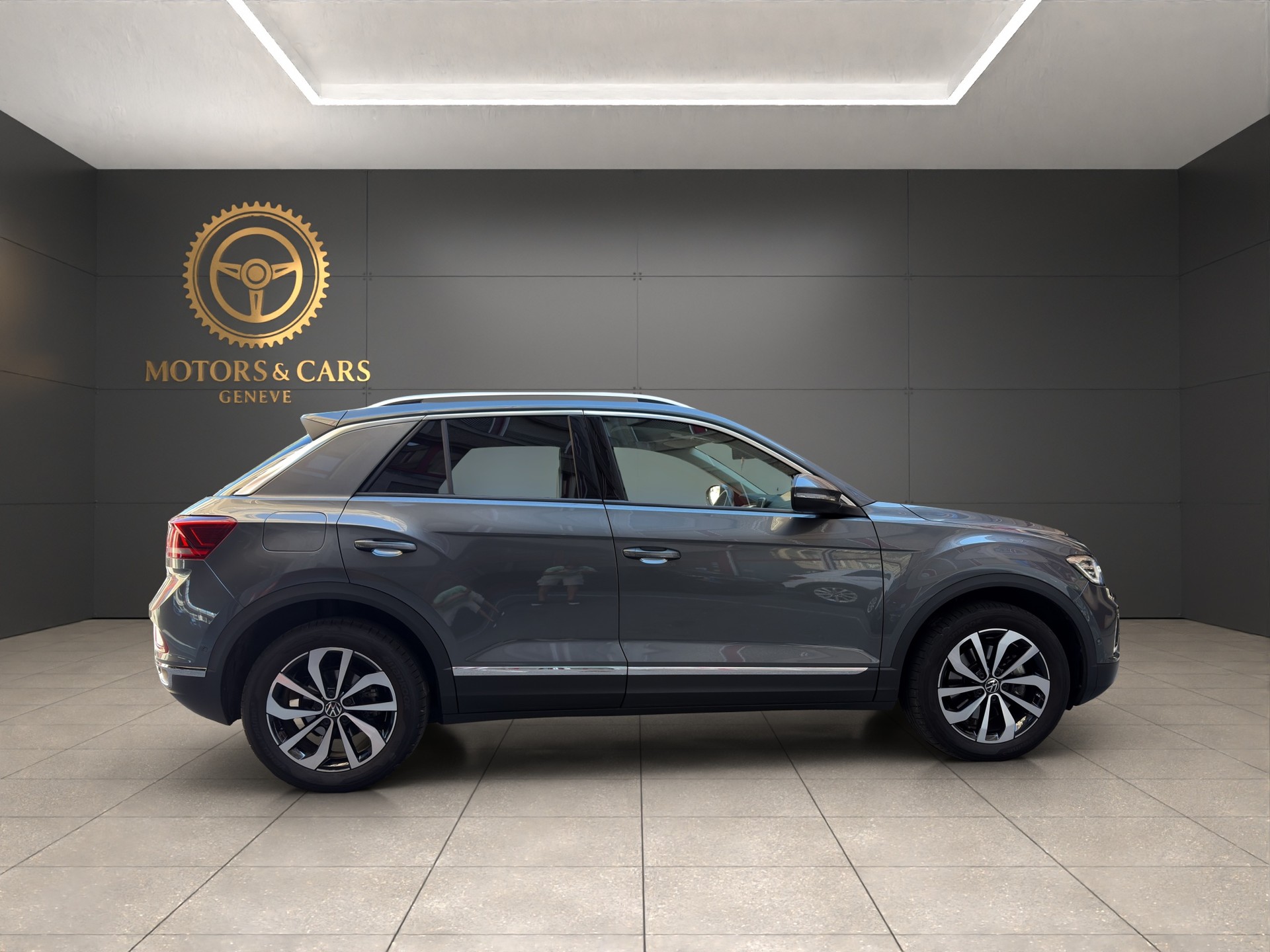 VW T-Roc 2.0 TSI Style DSG 4Motion-image-5