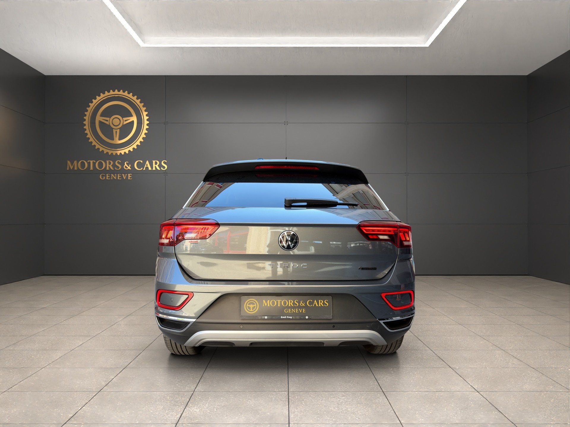 VW T-Roc 2.0 TSI Style DSG 4Motion-image-3