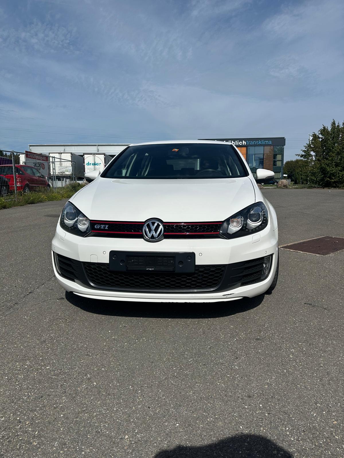 VW GOLF-image-9