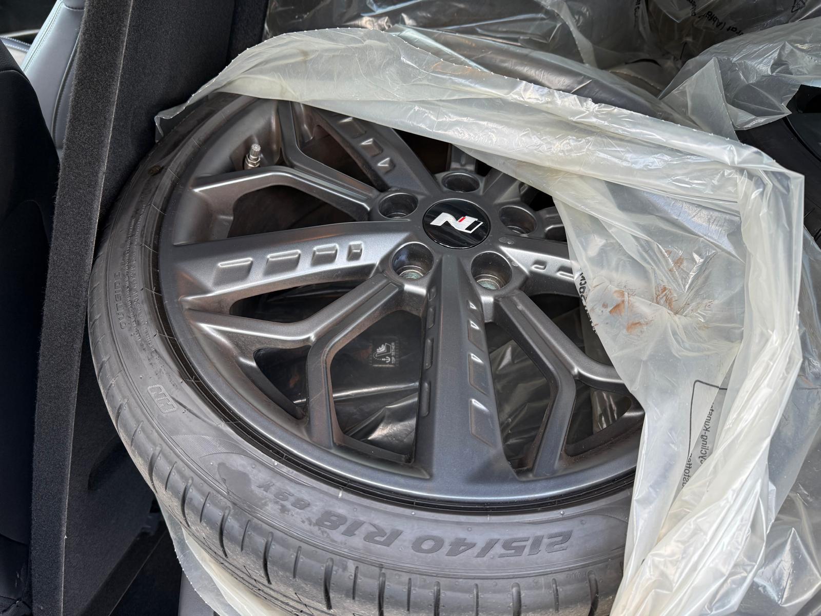 HYUNDAI i20 N 1.6 T-GDi-image-22