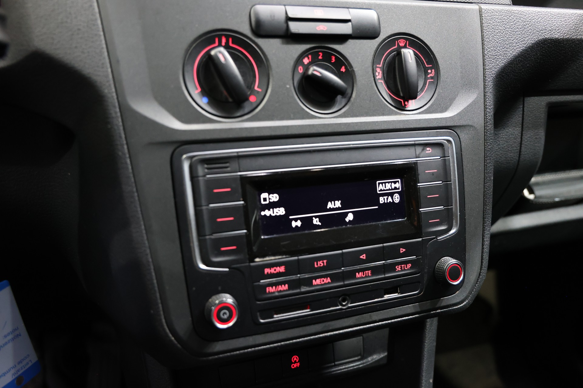 VW Caddy Maxi 1.4TGI BlueMotion Technology-image-8