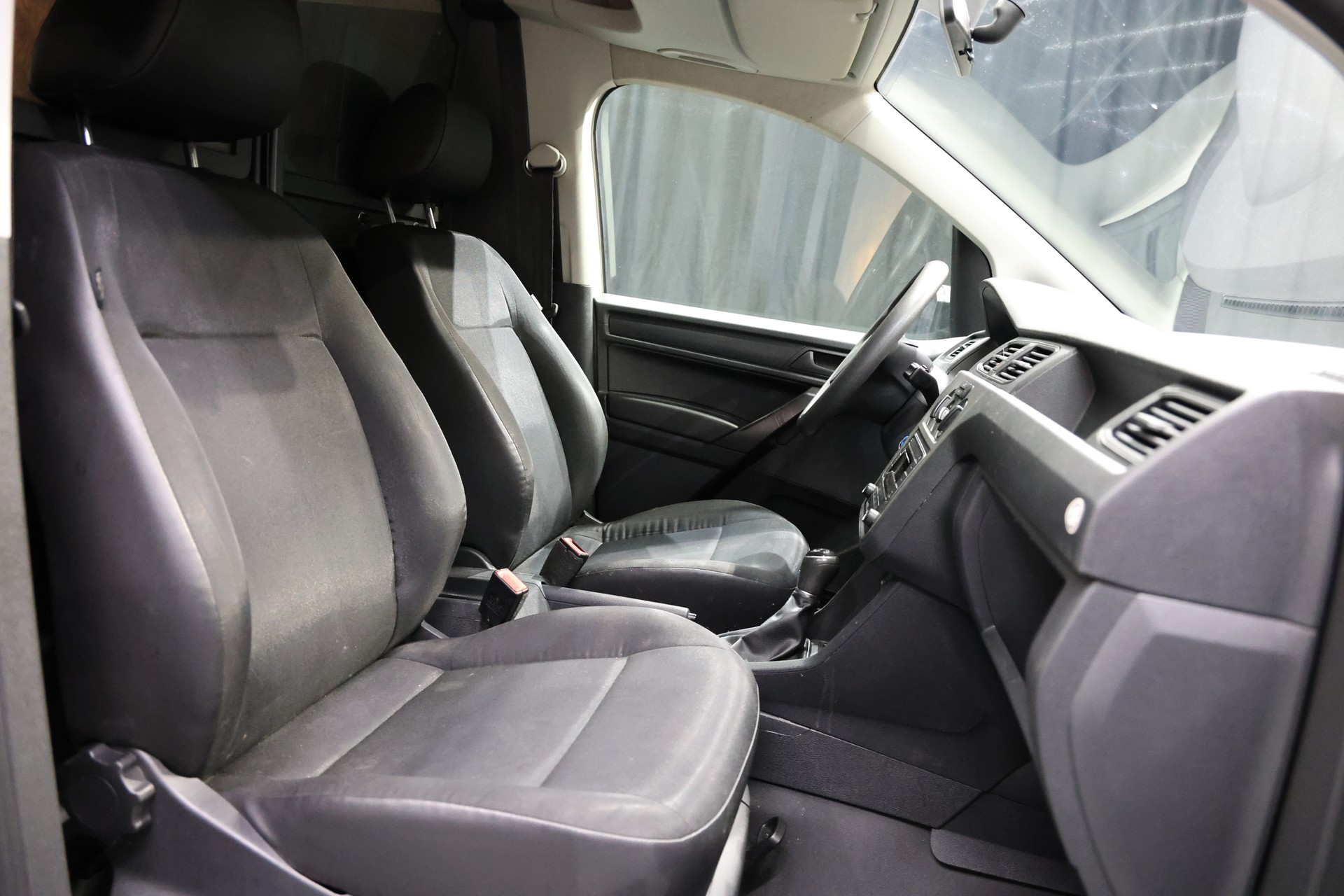 VW Caddy Maxi 1.4TGI BlueMotion Technology-image-6