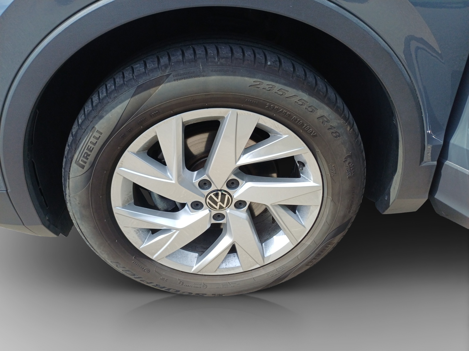 VW Tiguan 2.0 TDI SCR Life 4Motion DSG-image-13
