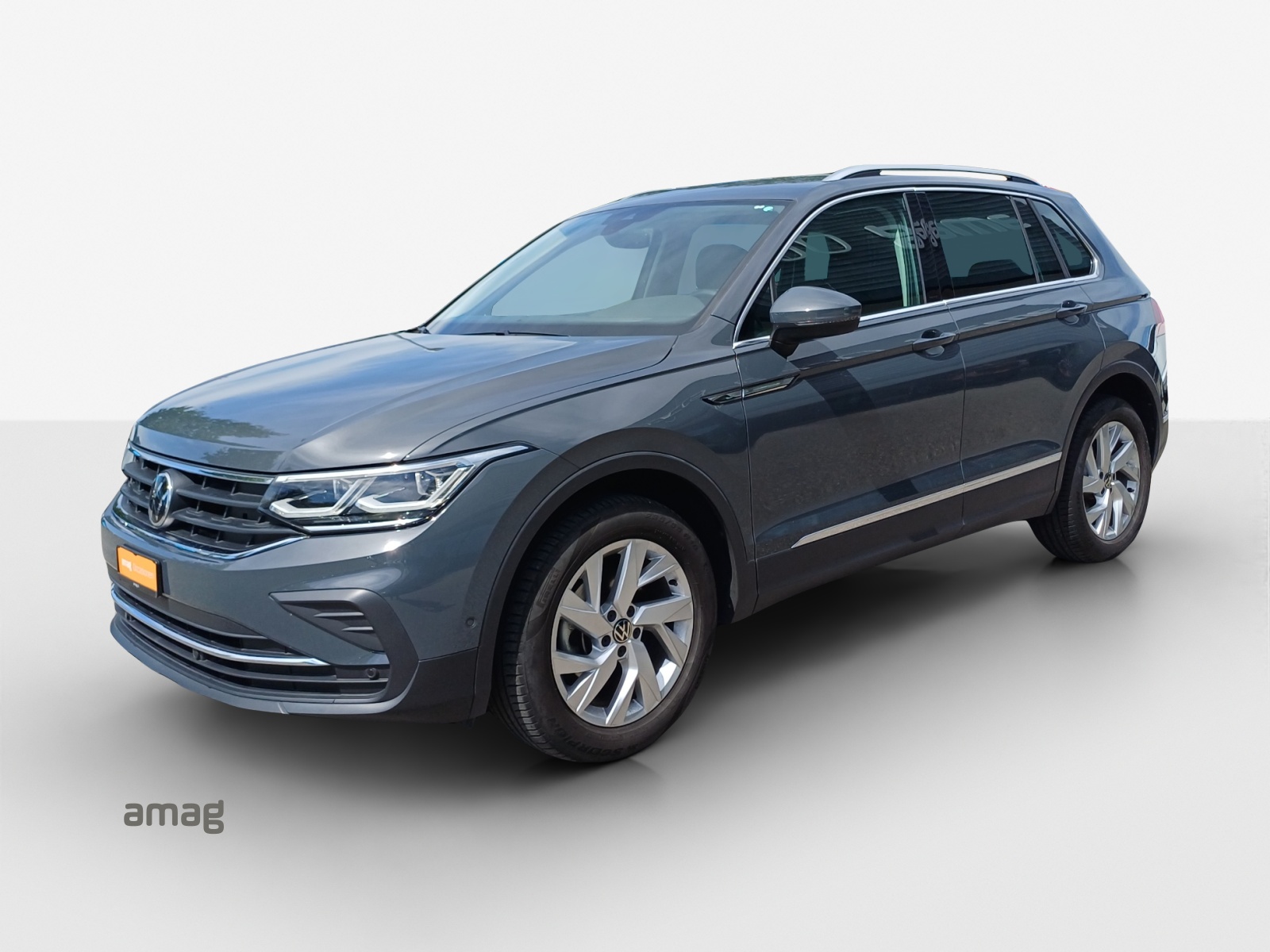 VW Tiguan 2.0 TDI SCR Life 4Motion DSG-image-0