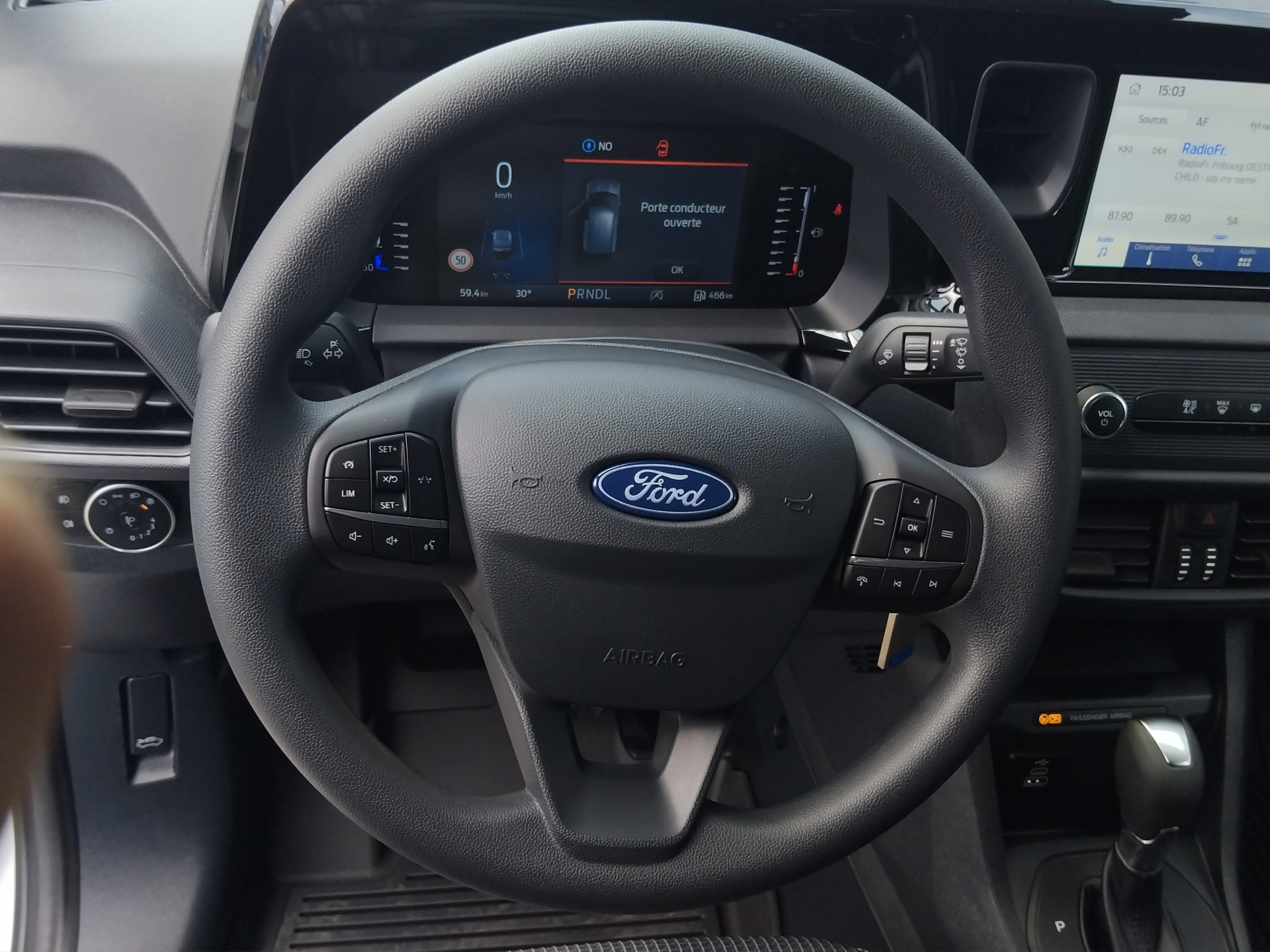FORD Transit Courier Van 1.0 EcoBoost Trend Automat-image-9