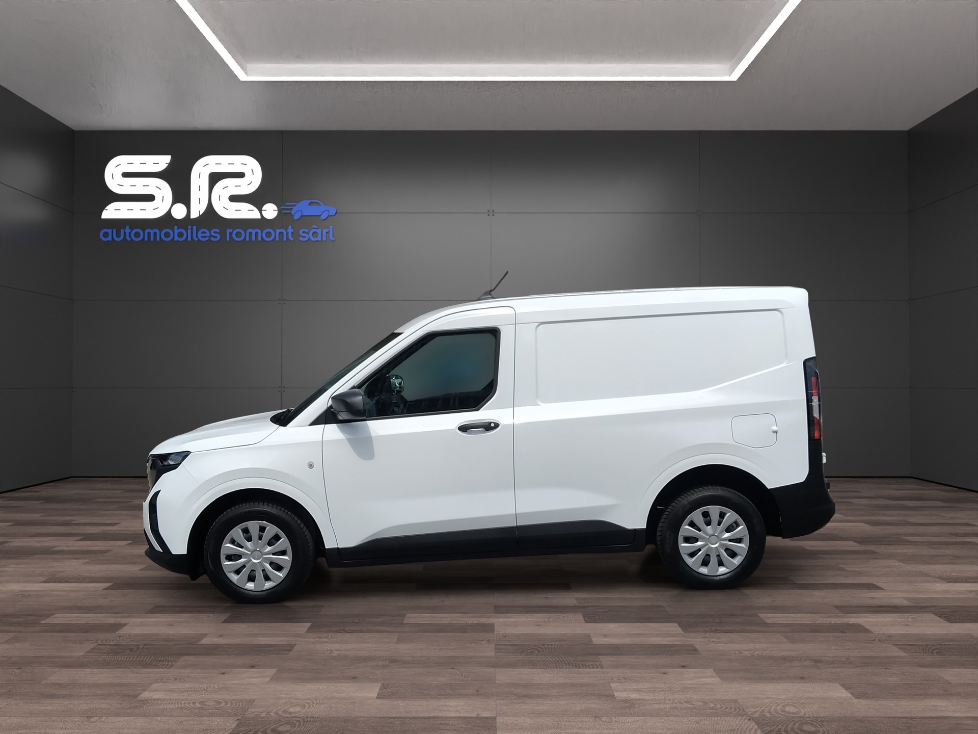 FORD Transit Courier Van 1.0 EcoBoost Trend Automat-image-3