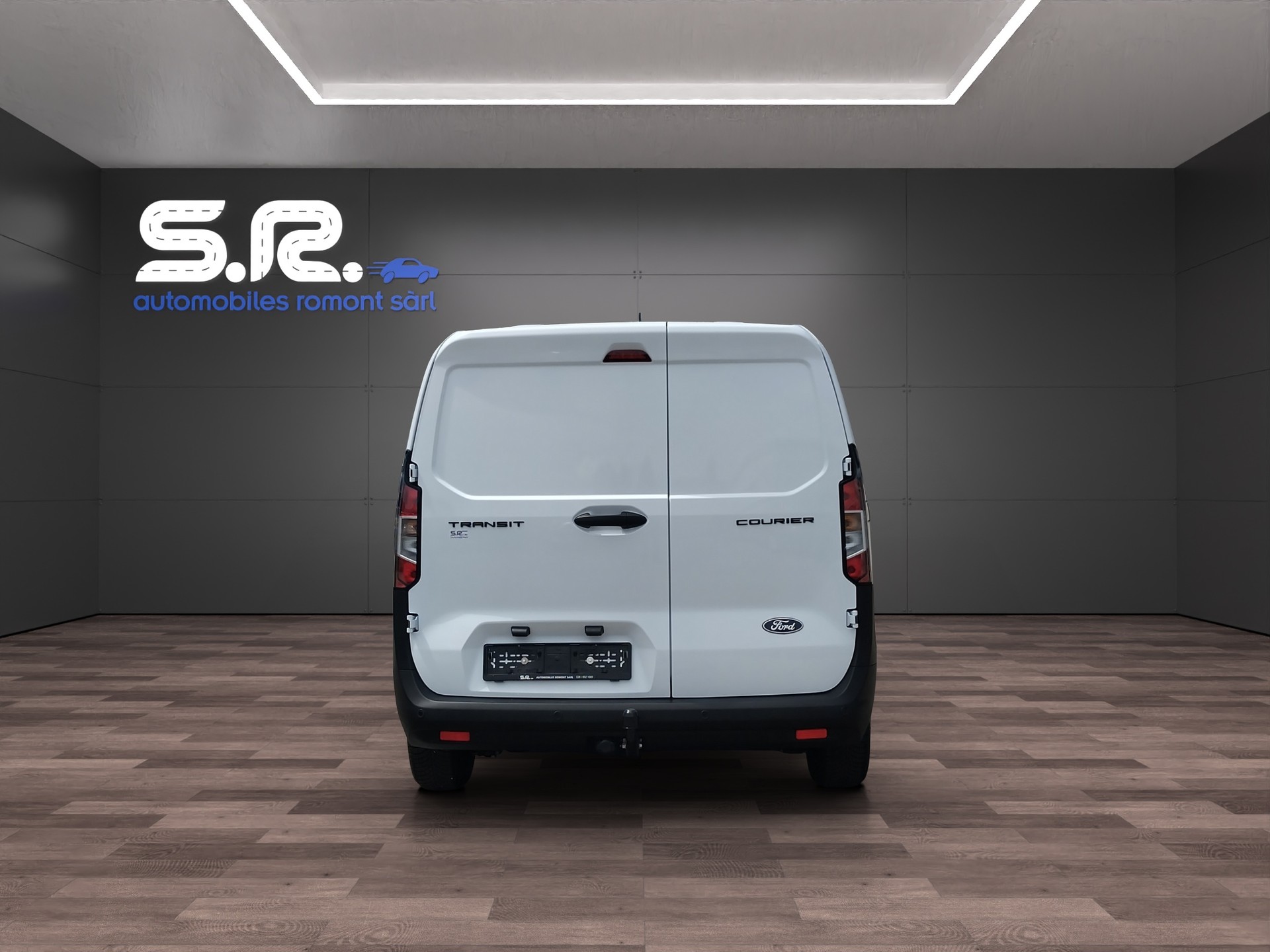 FORD Transit Courier Van 1.0 EcoBoost Trend Automat-image-5