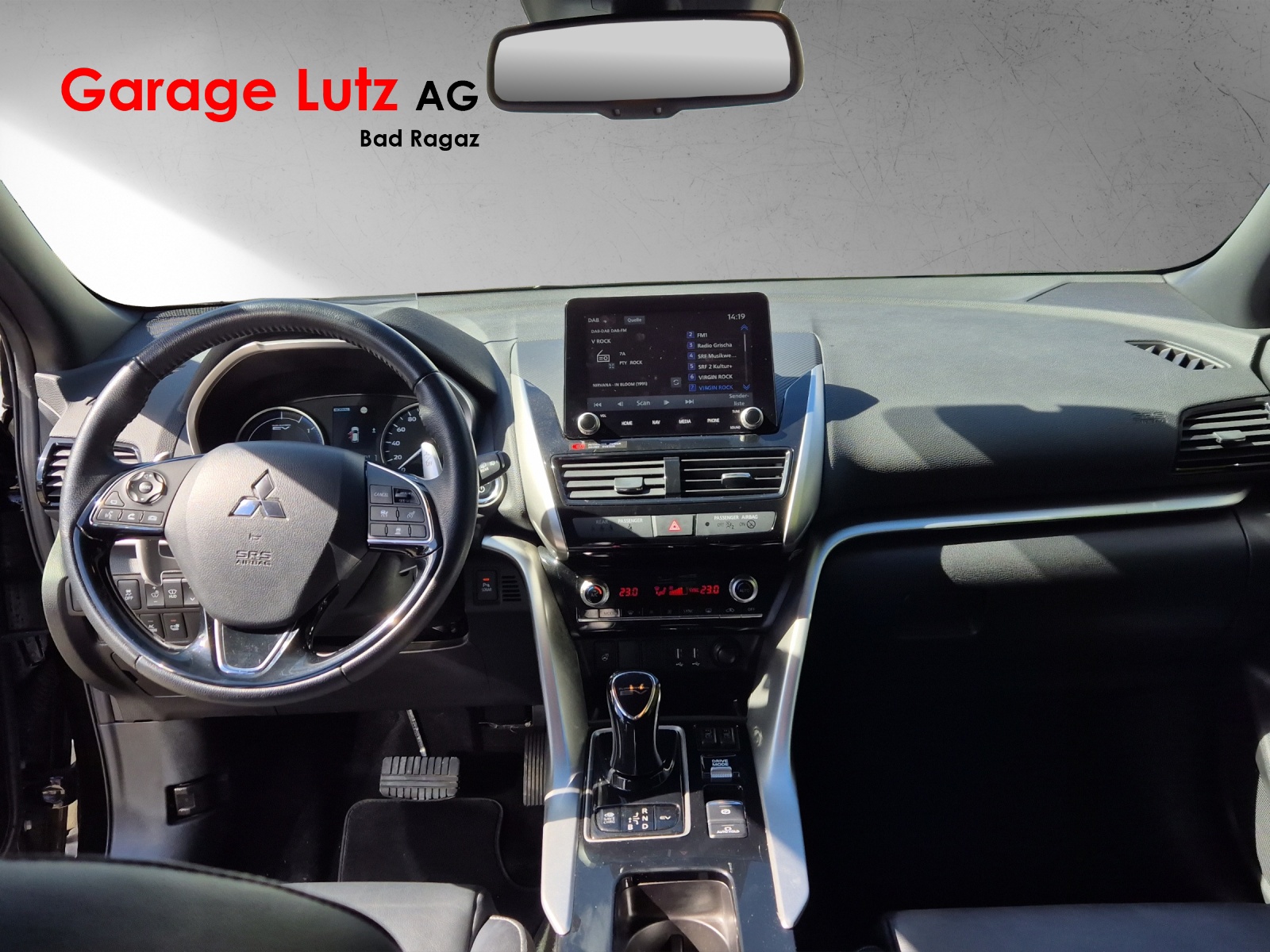 MITSUBISHI Eclipse Cross 2.4 PHEV Instyle 4WD-image-10
