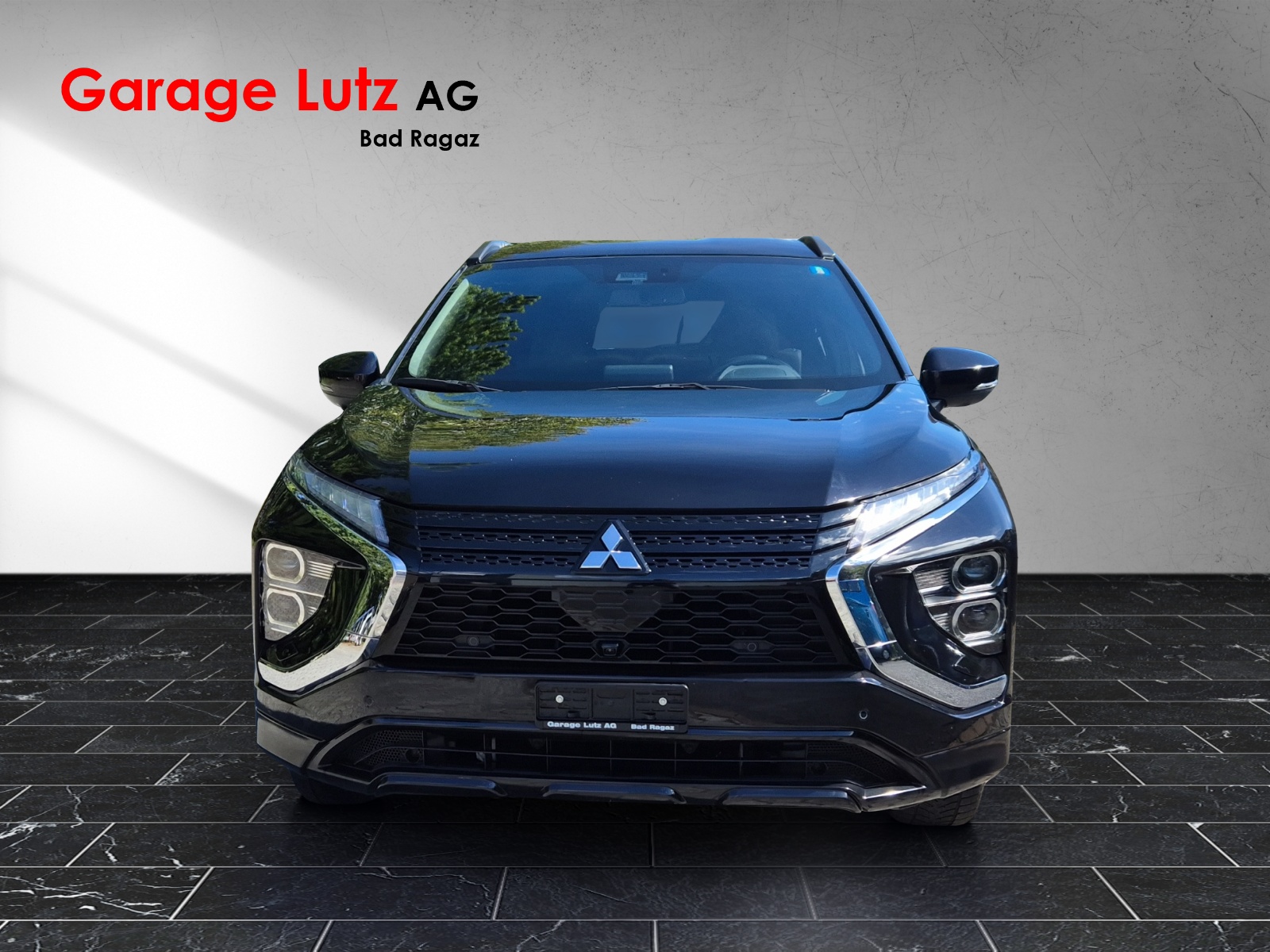 MITSUBISHI Eclipse Cross 2.4 PHEV Instyle 4WD-image-0