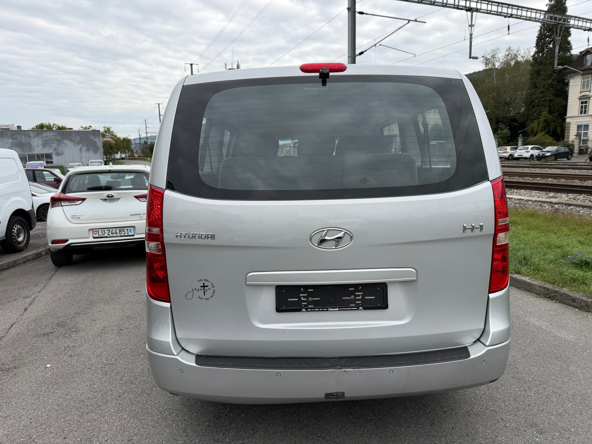 HYUNDAI H-1 People 2.5 CRDi-image-3